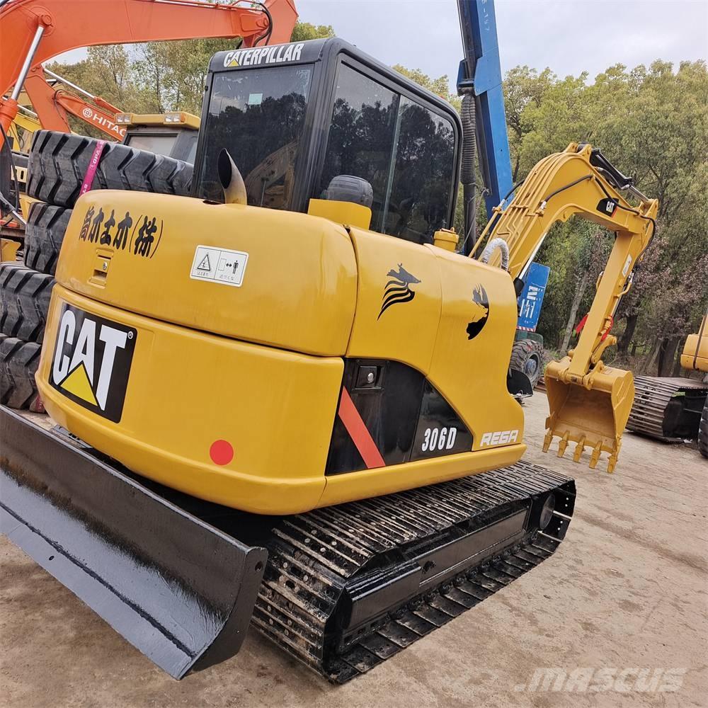 CAT 306 D Средни екскаватори 7т - 12т