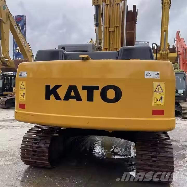 Kato HD 820 Верижен екскаватор