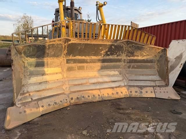 Komatsu D 155 A-3 Верижни булдозери
