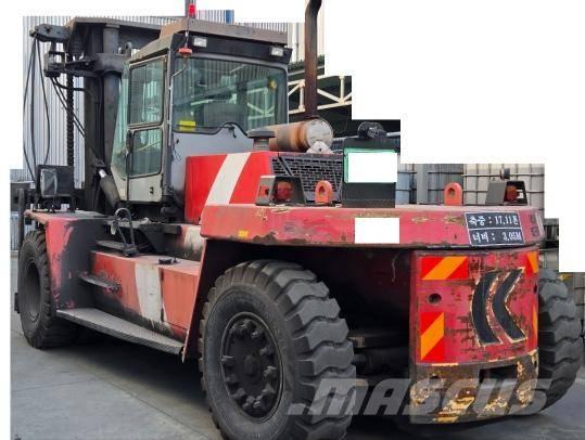 Kalmar DCD 250-12 LB Дизелови камиони
