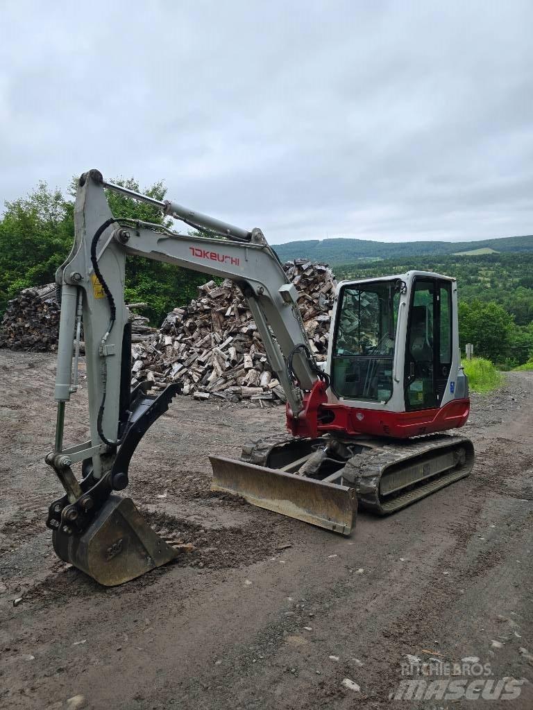 Takeuchi TB 250 Мини екскаватори < 7 т