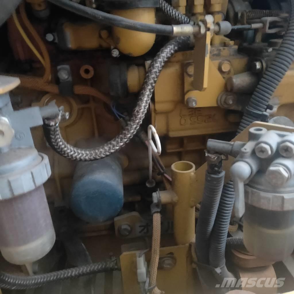 CAT 302CR Мини екскаватори < 7 т