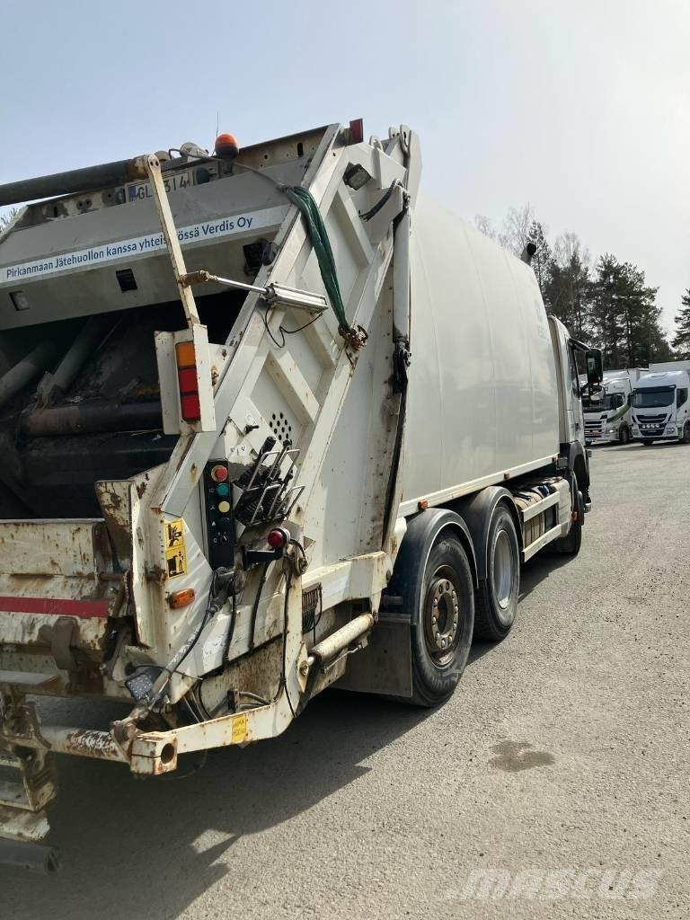 Volvo FM 330 Камиони за отпадъци
