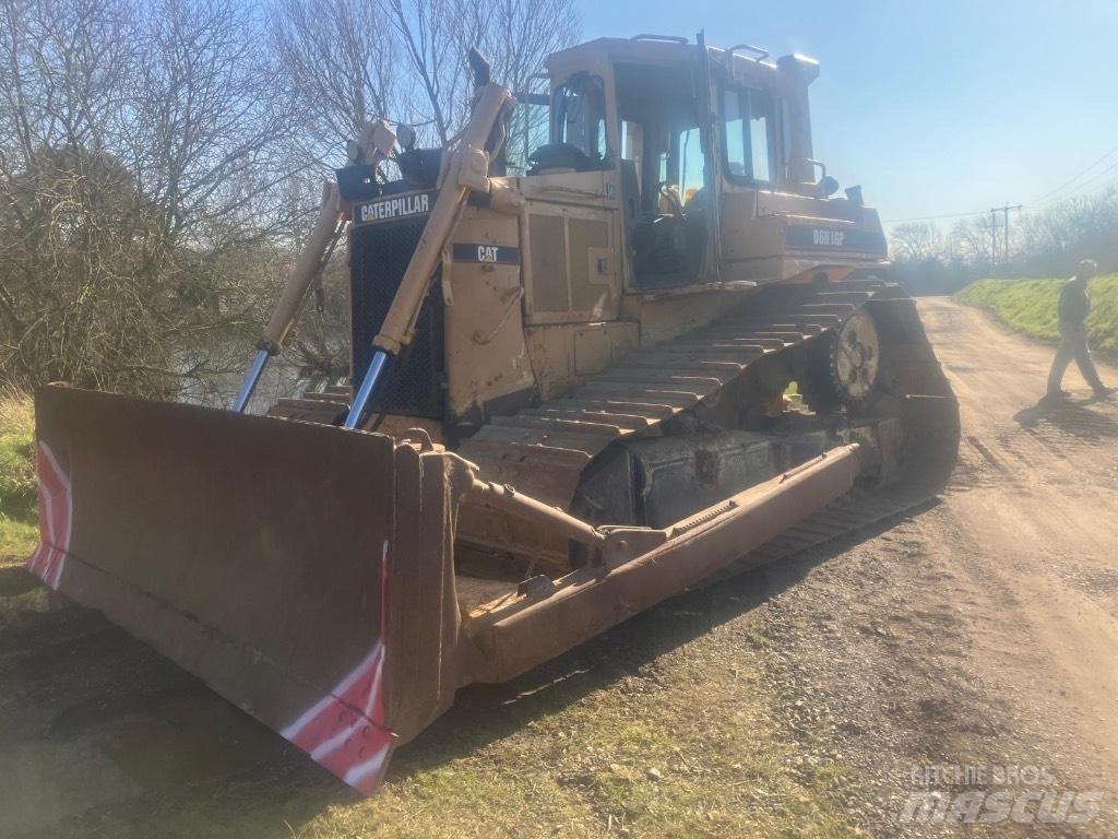 CAT D 6 H LGP II Верижни булдозери
