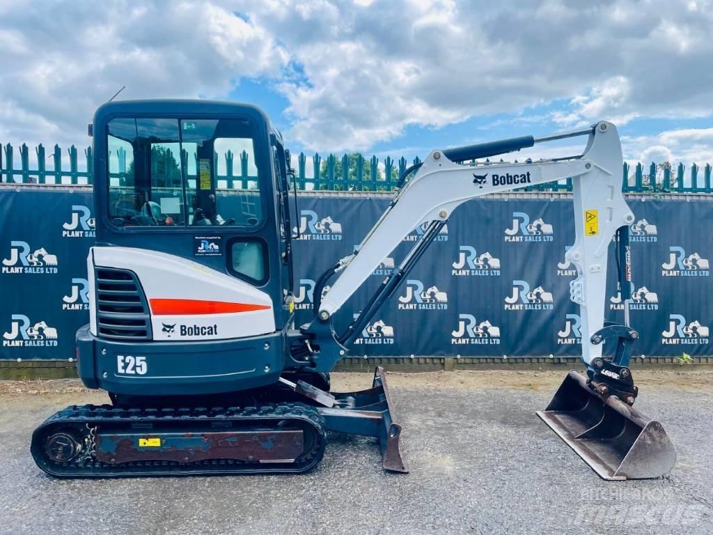 Bobcat E 25 Мини екскаватори < 7 т