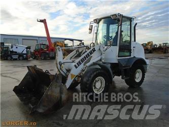 Liebherr L 506 Колесни товарачи