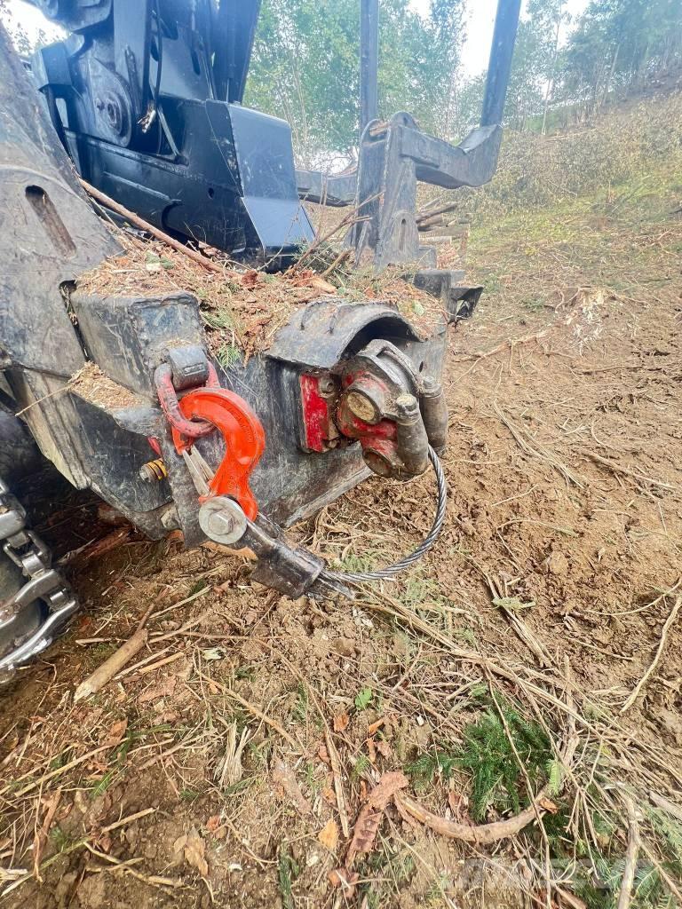 Komatsu 855 Форуардери