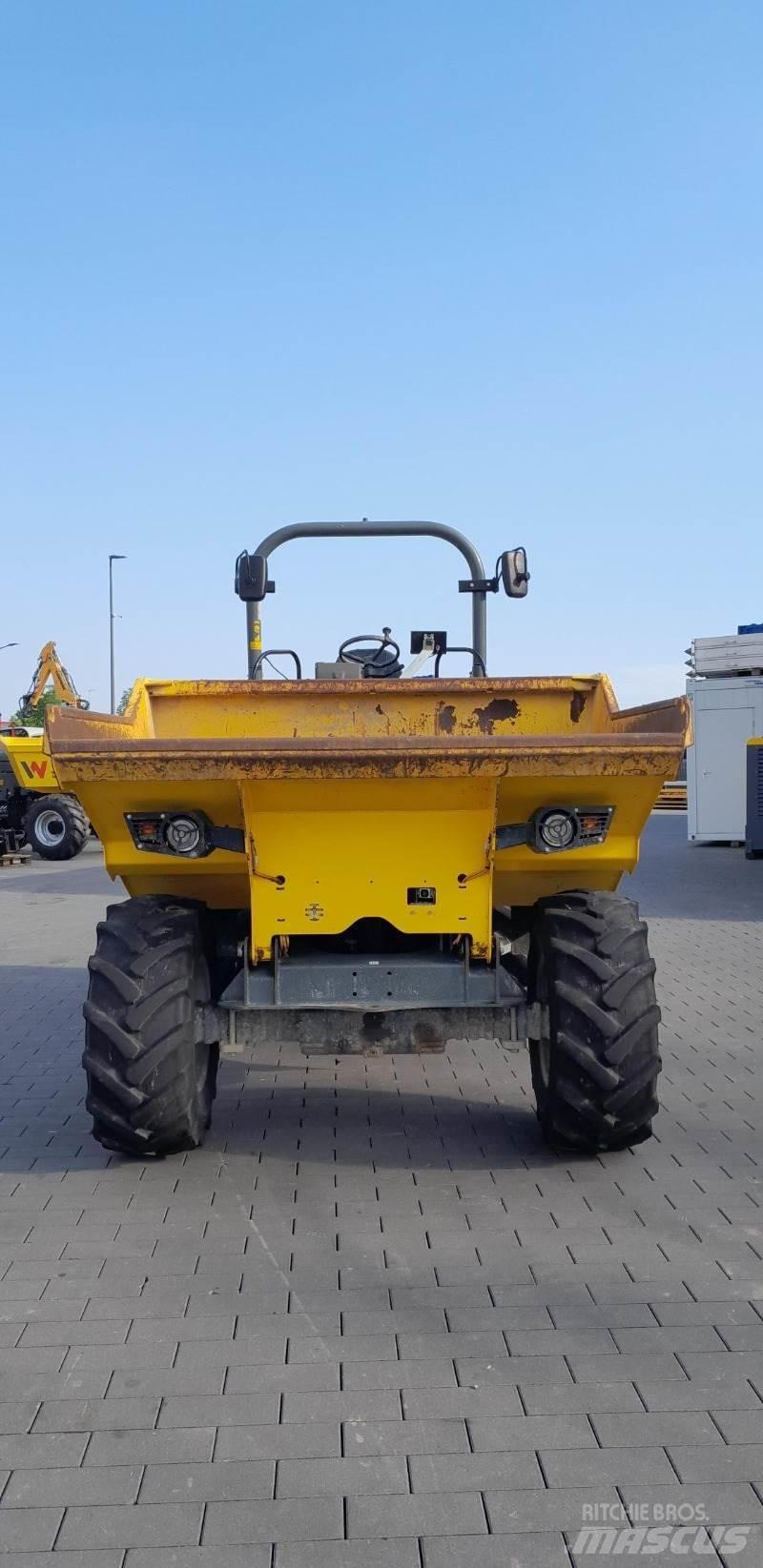 Neuson DW60 Странични самосвали