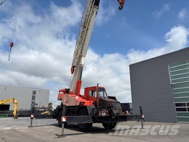 Tadano TR 300 EX Кранове за тежък терен