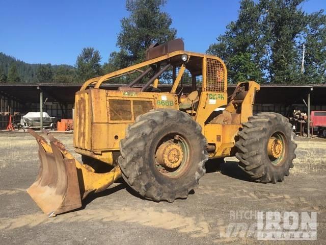 Clark Ranger 668-B Скидери

