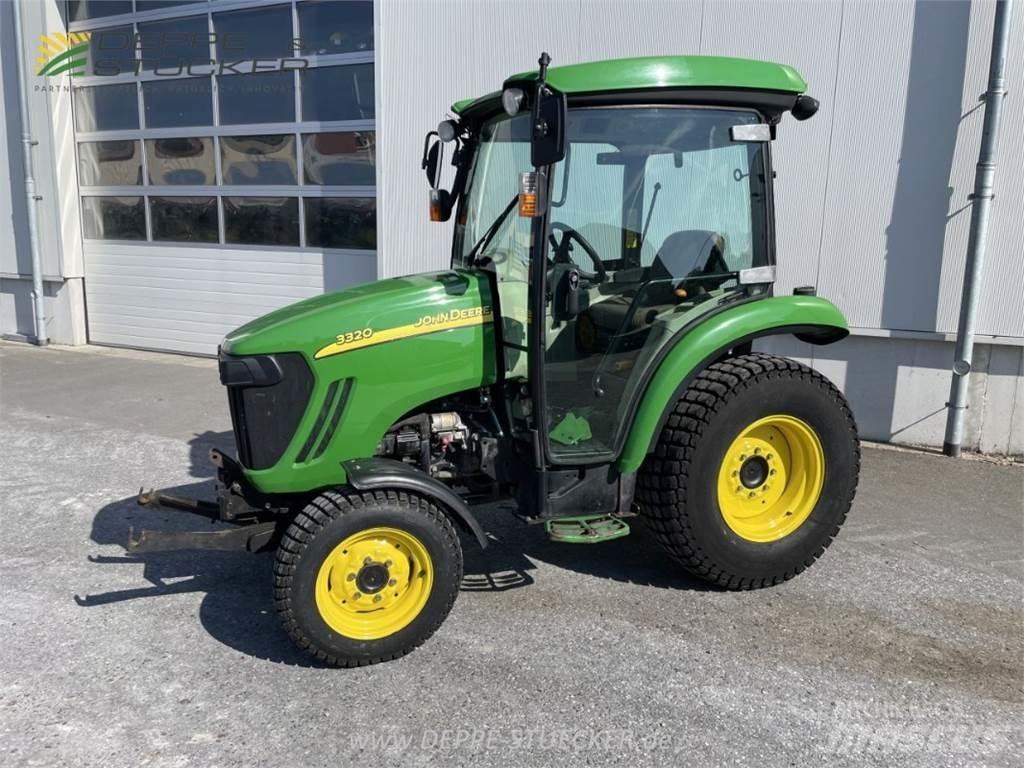 John Deere 3320 Компактни трактори