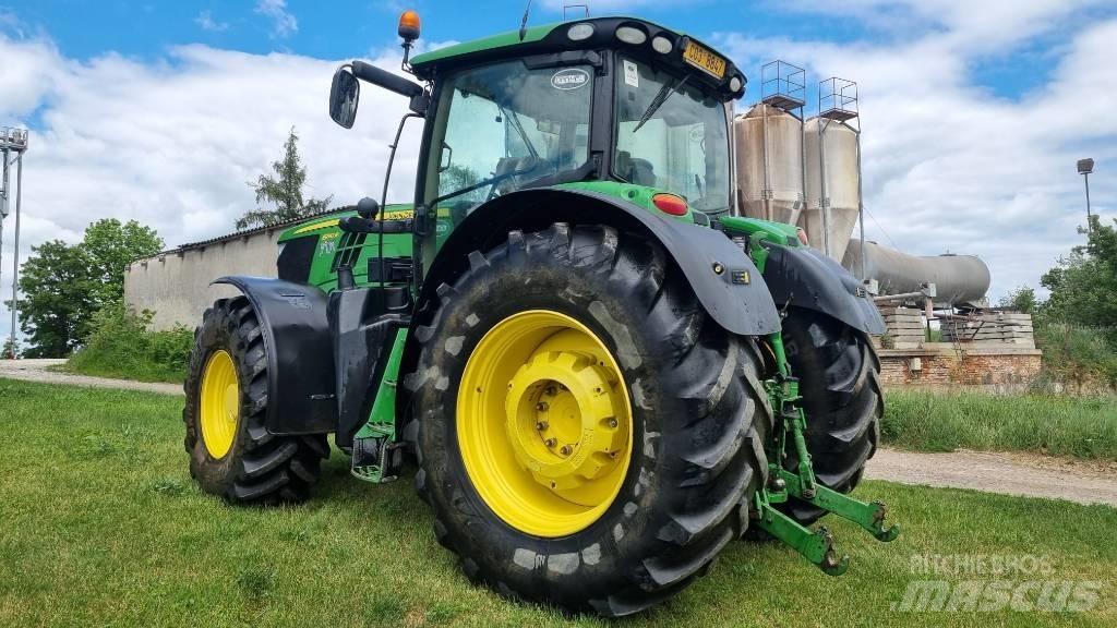 John Deere 6190 R Трактори