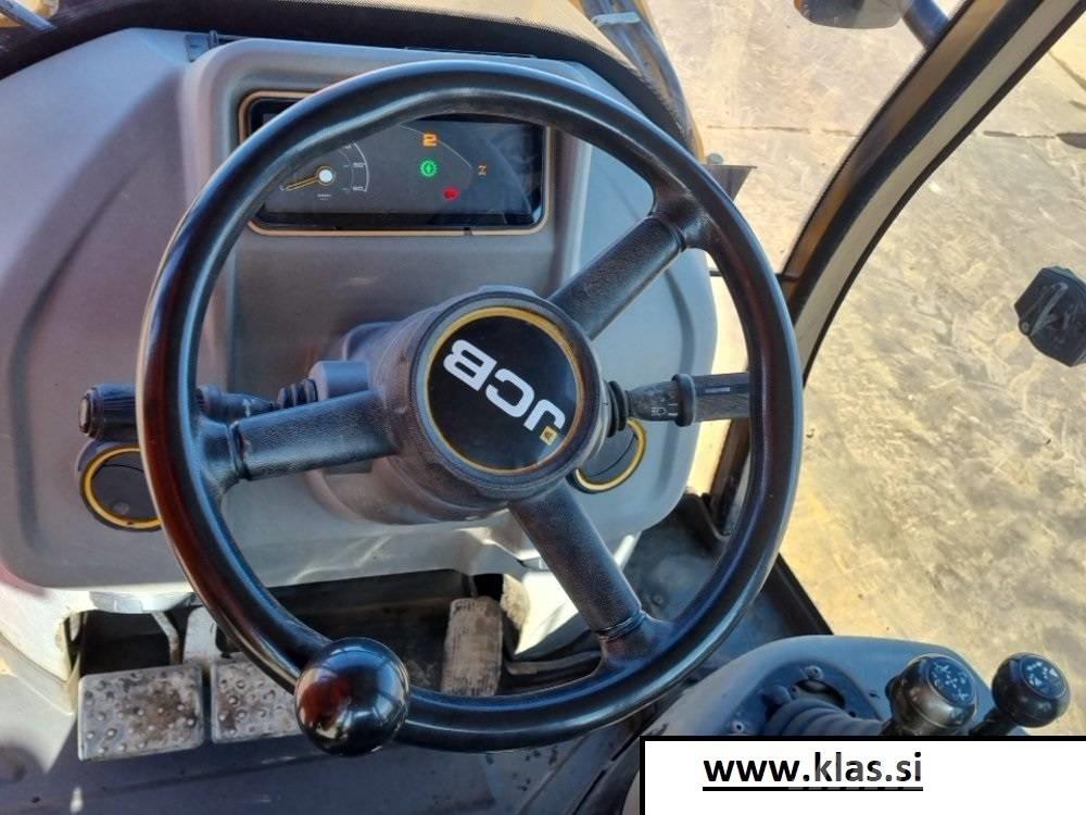 JCB 3cx compact Товарач със заден ексватор