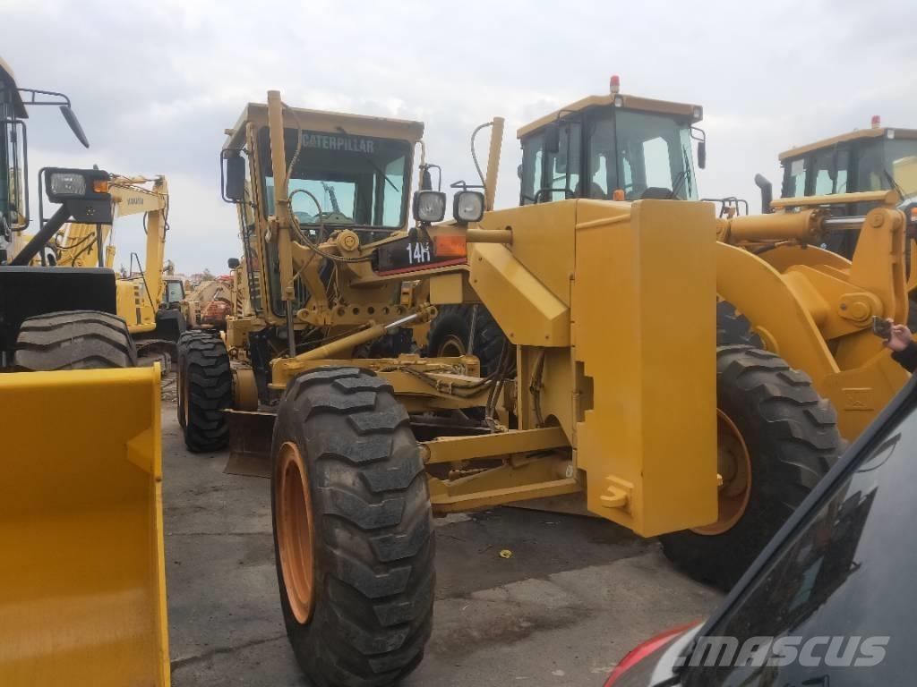 CAT 140K Грейдери