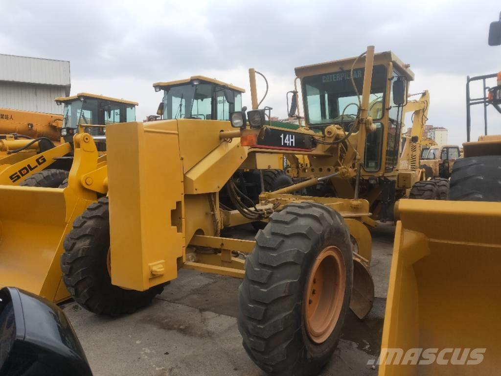CAT 140K Грейдери