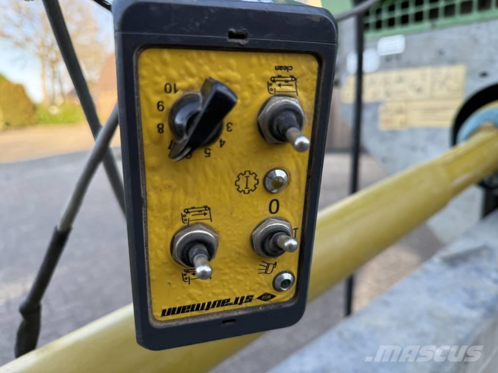 Strautmann TS 160 Напоителни системи