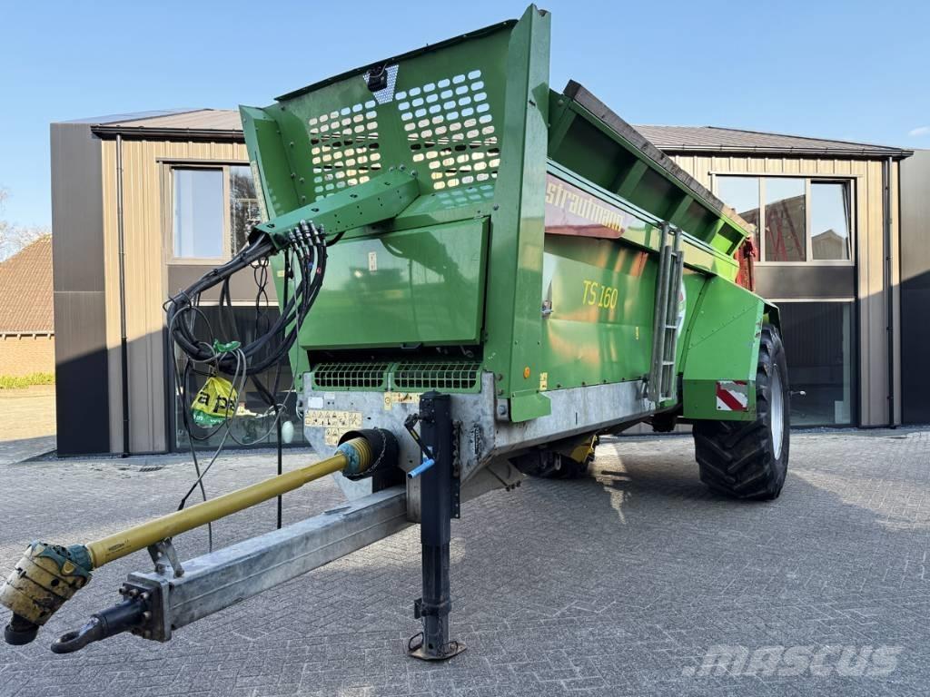 Strautmann TS 160 Напоителни системи