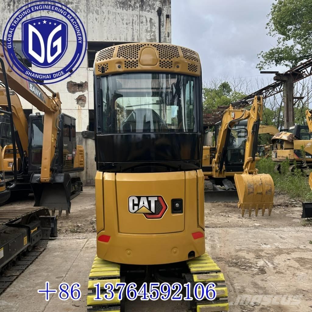 CAT 302 CR Мини екскаватори < 7 т