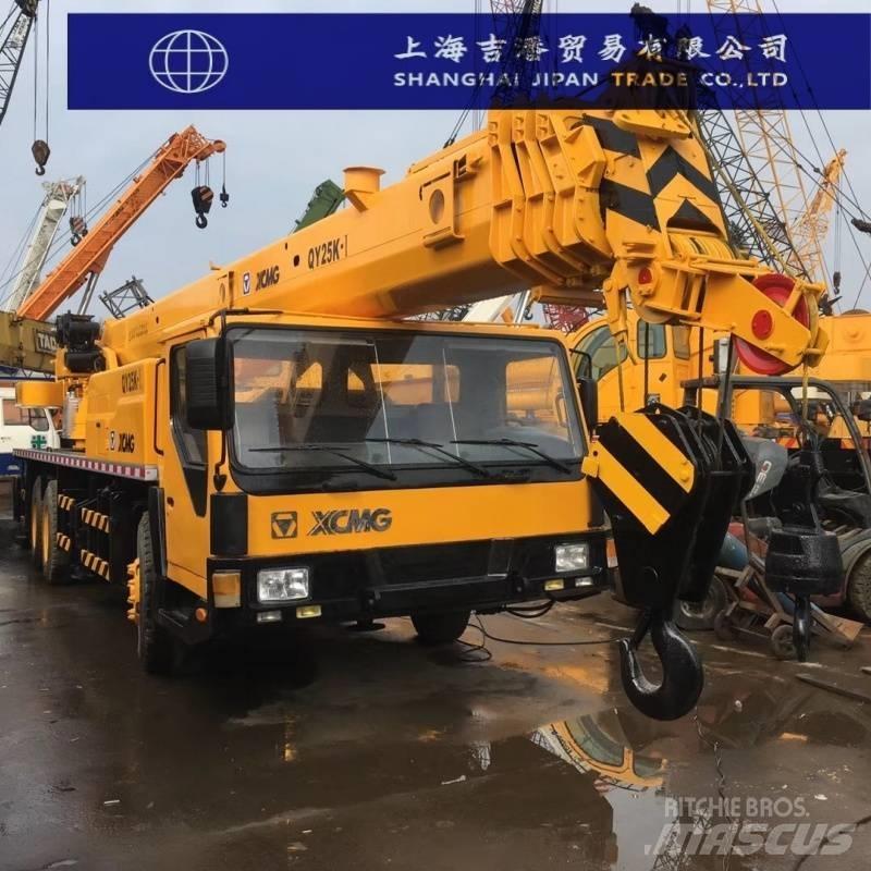XCMG QY 25 Всъдеходни кранове