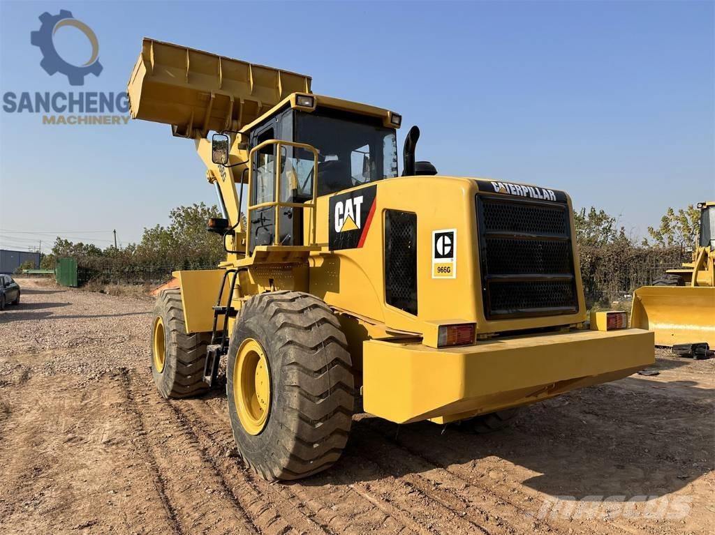 CAT 966 G Колесни товарачи