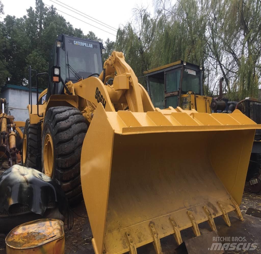 CAT 966H Колесни товарачи