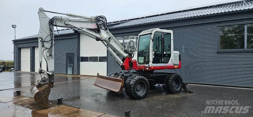 Takeuchi TB 175W Средни екскаватори 7т - 12т