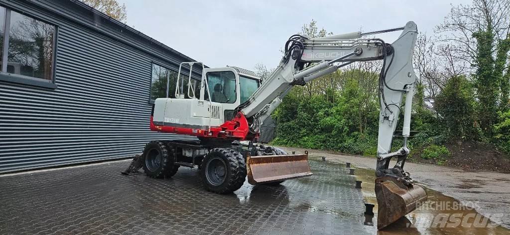 Takeuchi TB 175W Средни екскаватори 7т - 12т