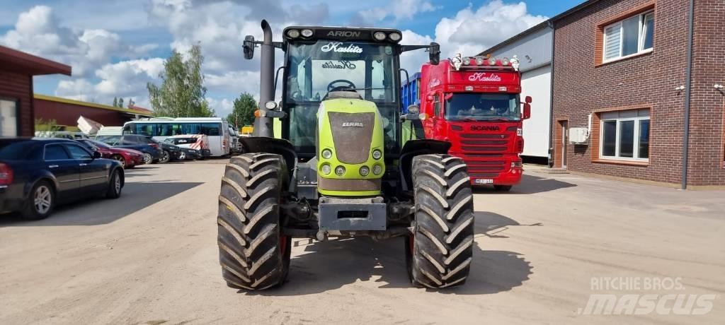 CLAAS Arion 640 Трактори