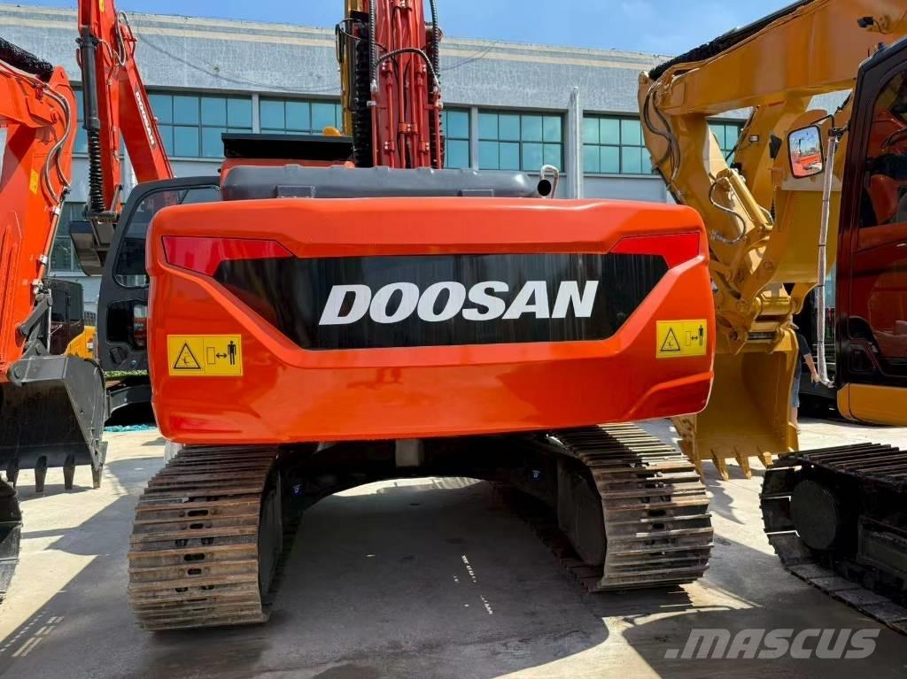 Doosan DX 225 Верижен екскаватор