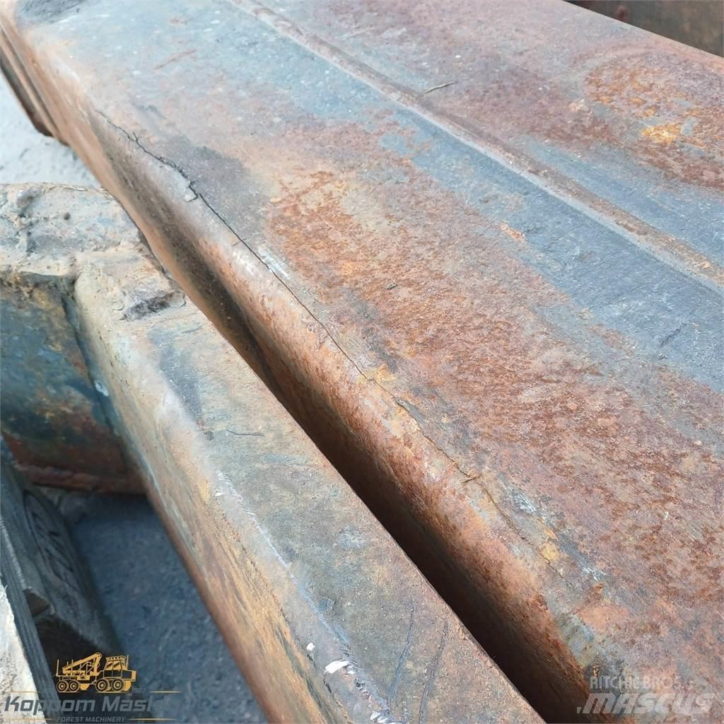 Loglift 111 Претоварващи кранове