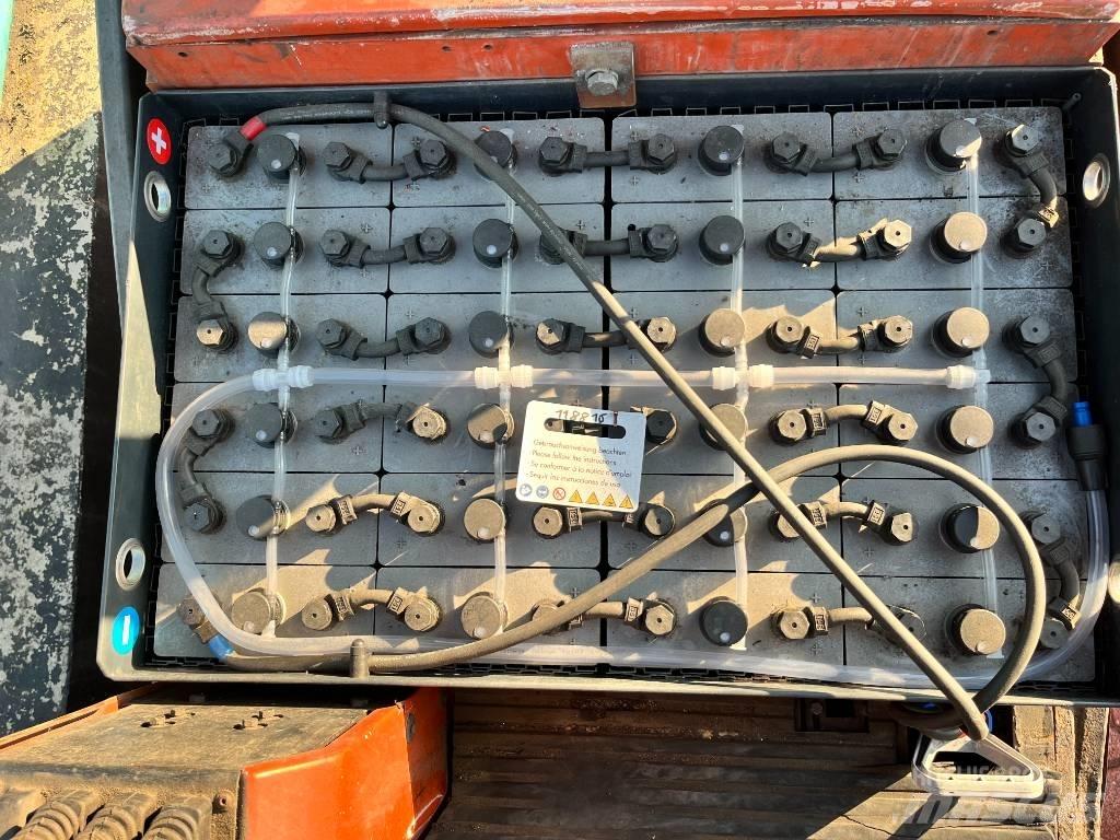 BT CBE 15 V-4102 Електрически вилични кари-повдигачи