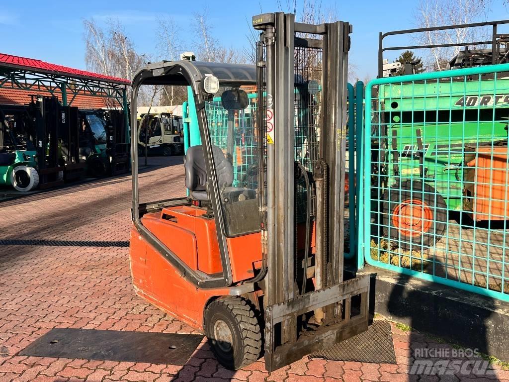 BT CBE 15 V-4102 Електрически вилични кари-повдигачи