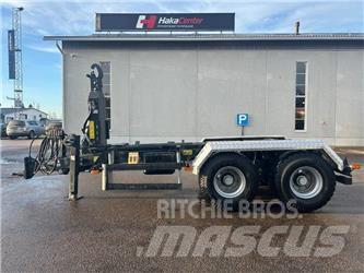 Pronar T 185 Ремаркета за бали