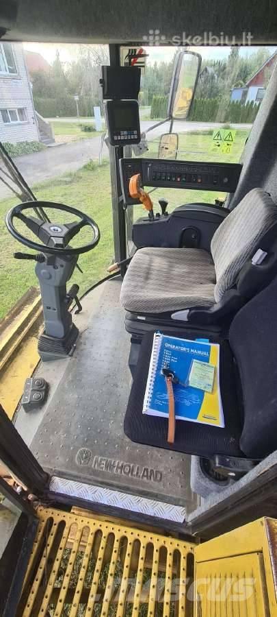 New Holland TX 64 Комбайни