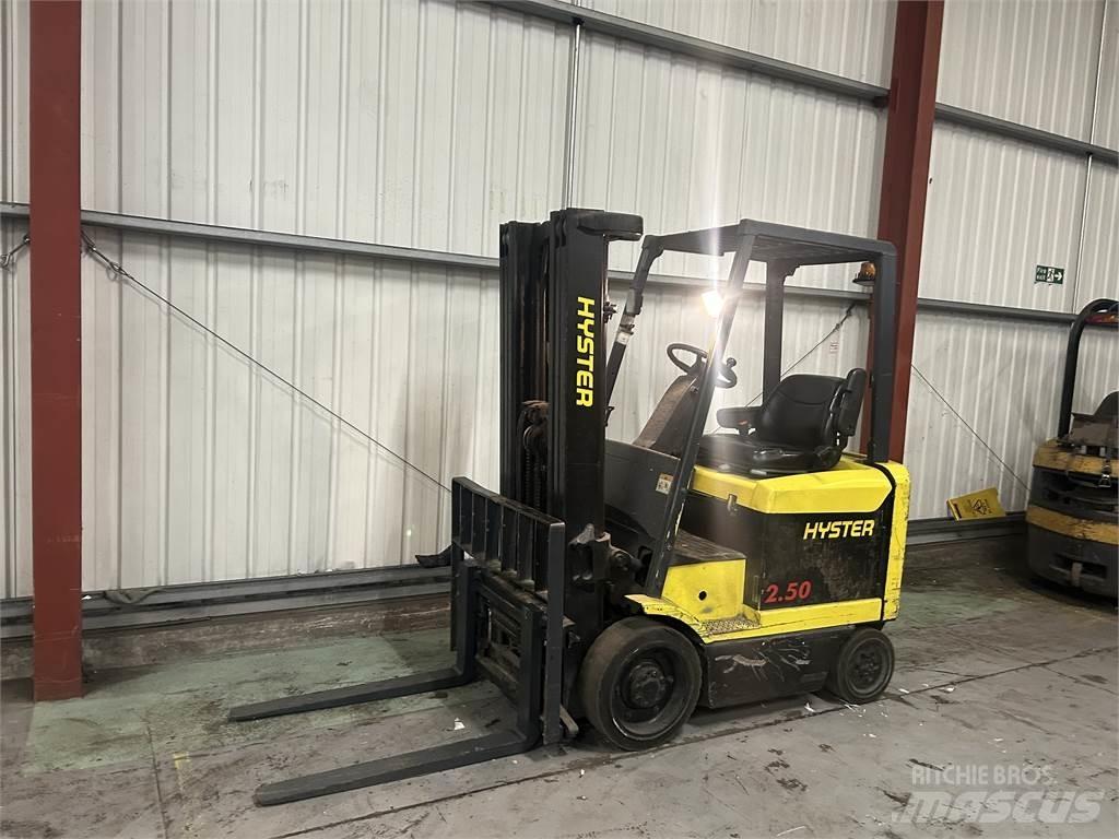 Hyster E2.50XM Електрически вилични кари-повдигачи
