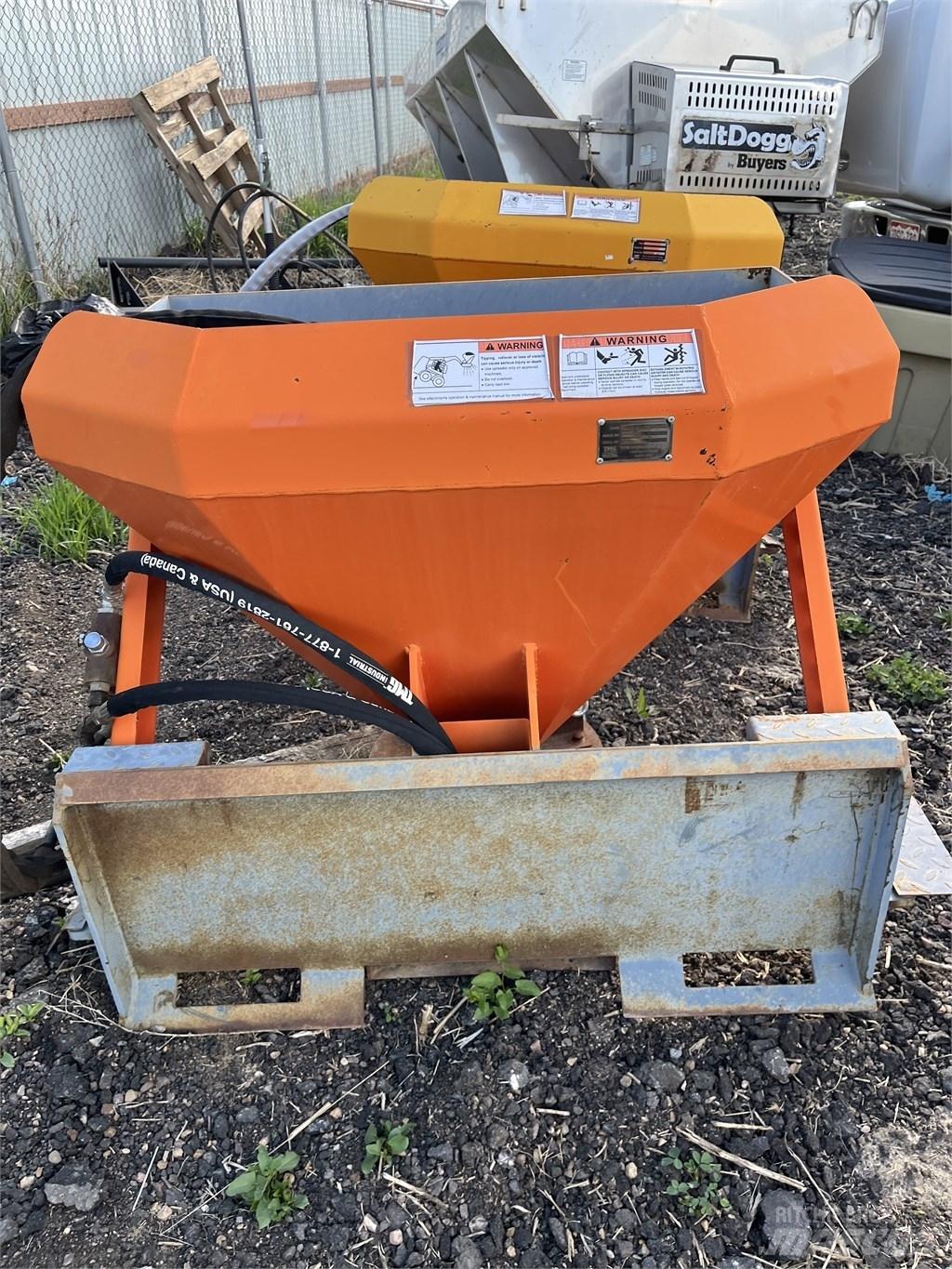 TMG MSS10 Разстилачки на пясък и сол