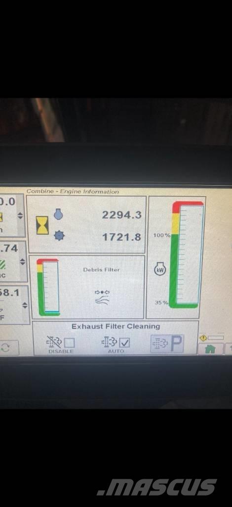 John Deere S 670 Комбайни
