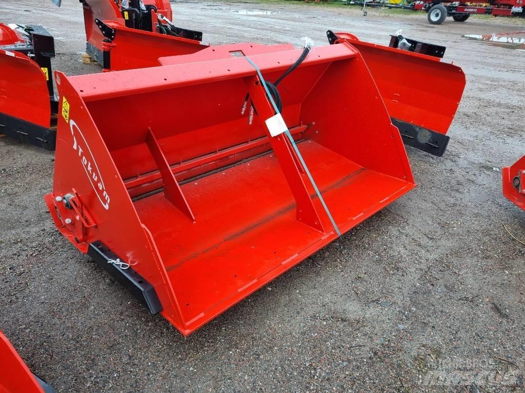 Tokvam SMA 1100 Разстилачки на пясък и сол