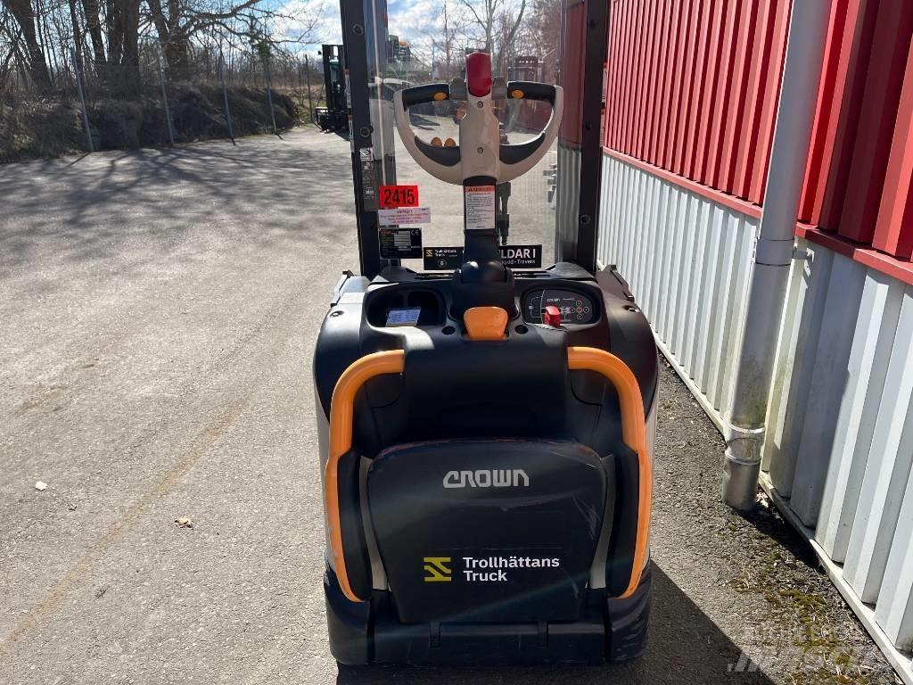 Crown ETi40001,2 Колички високоповдигачи с теглич