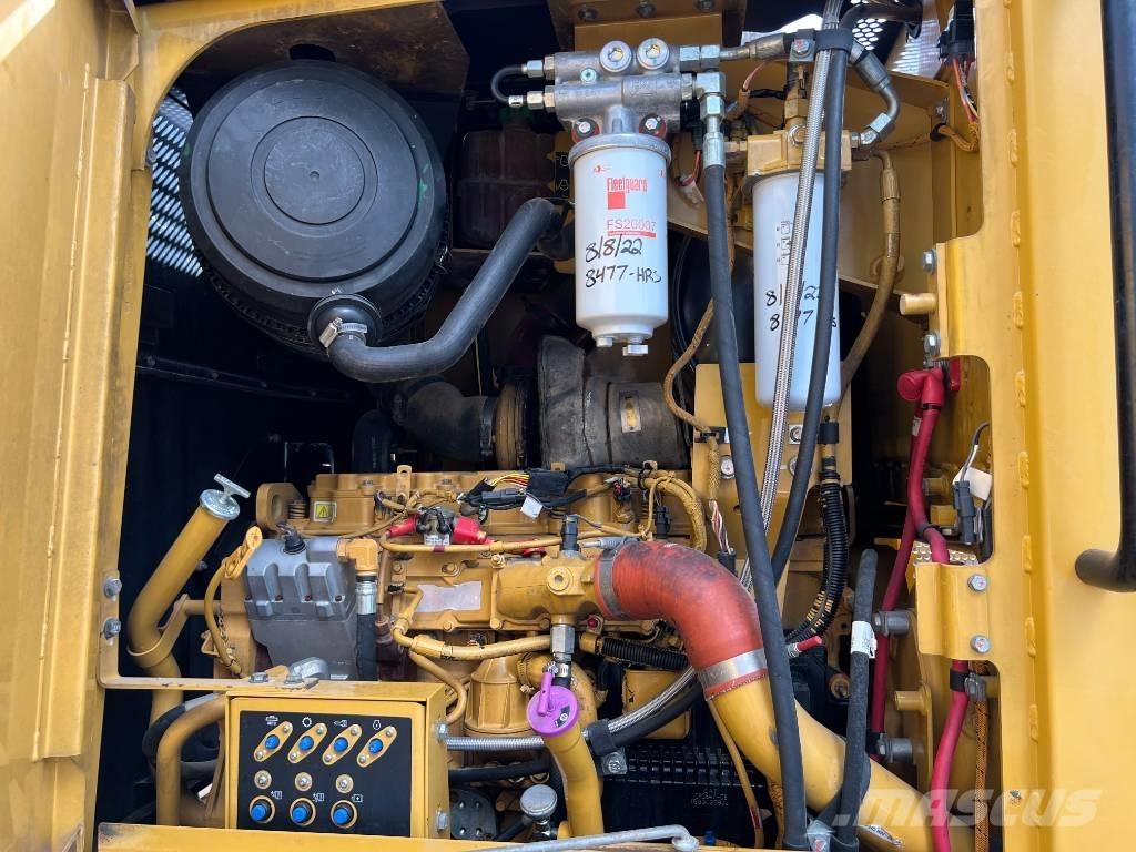 CAT 140M Грейдери