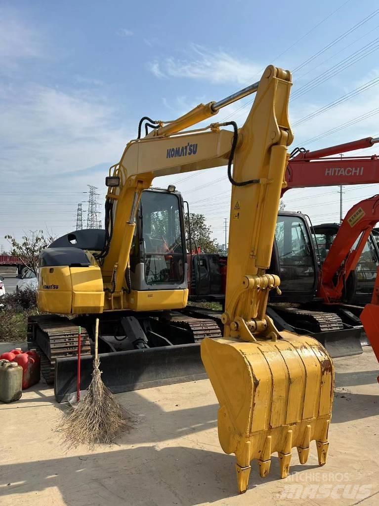 Komatsu PC78 Верижен екскаватор
