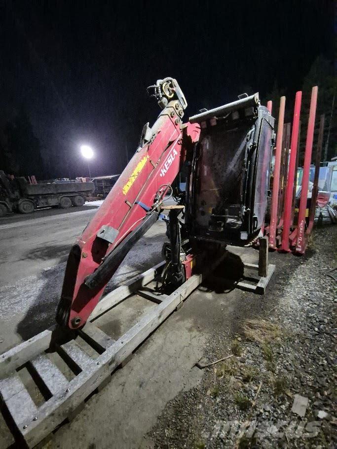 Kesla 2112 Каранове за дървен материал