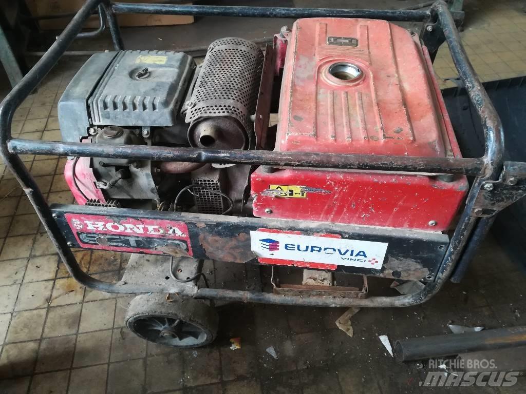Honda ECT 10 Бензинови генератори
