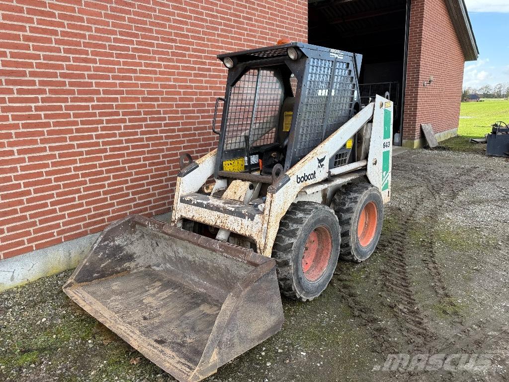 Bobcat 643 Мини товарачи
