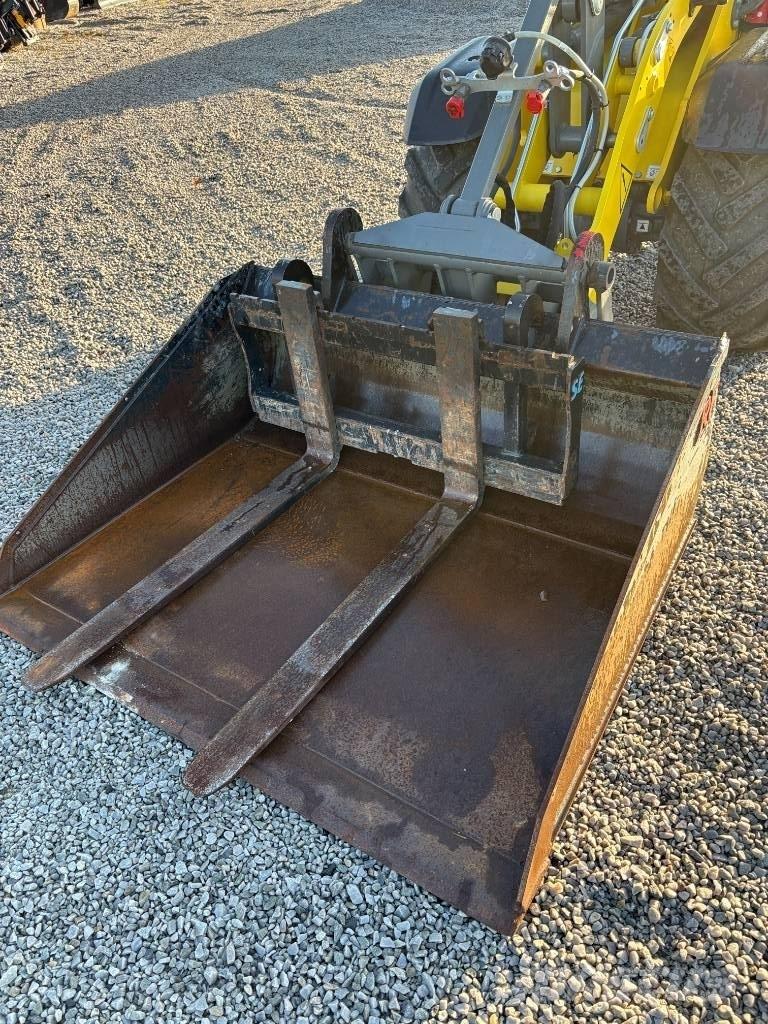 Wacker Neuson WL 28 Колесни товарачи