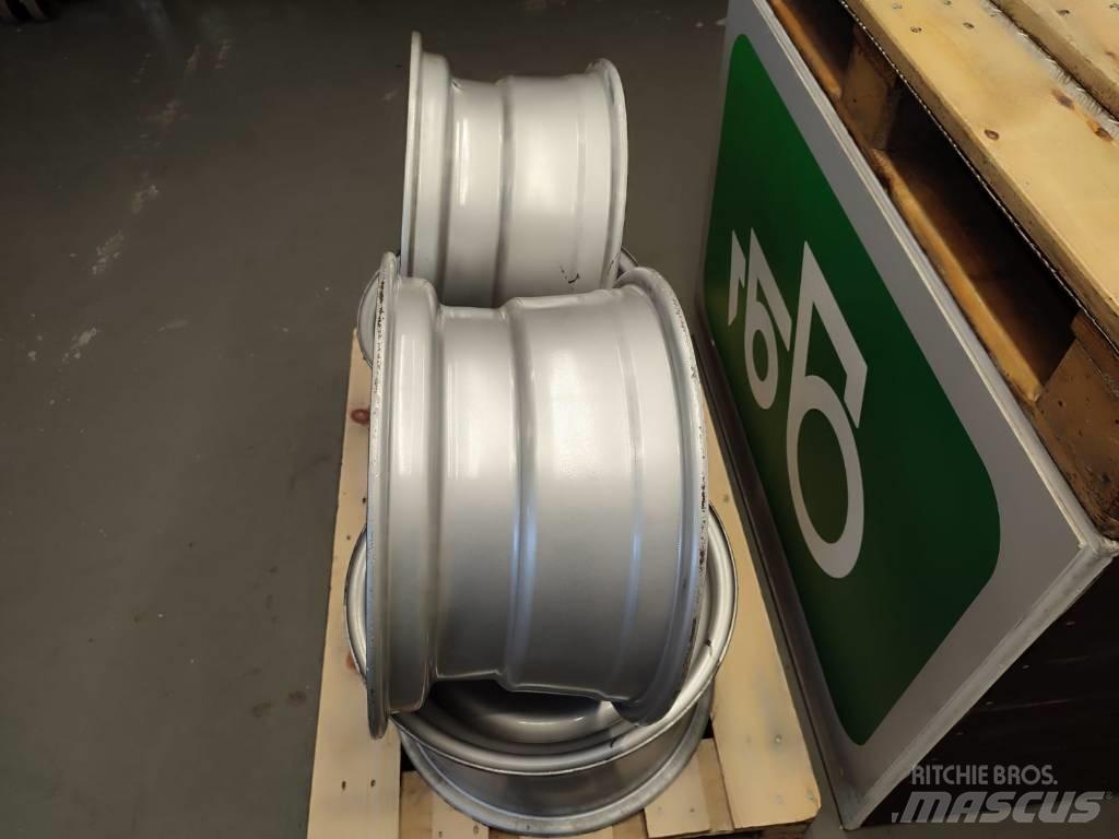Merlo rim 11X20 Гуми