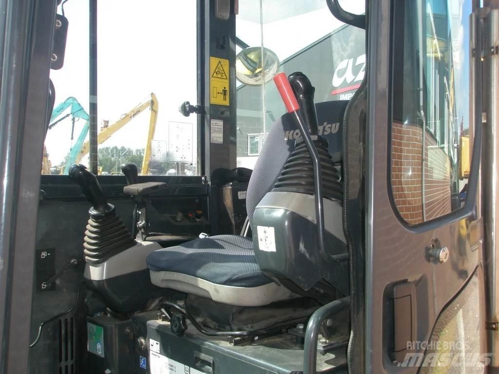 Komatsu PC45MR-3 Мини екскаватори < 7 т