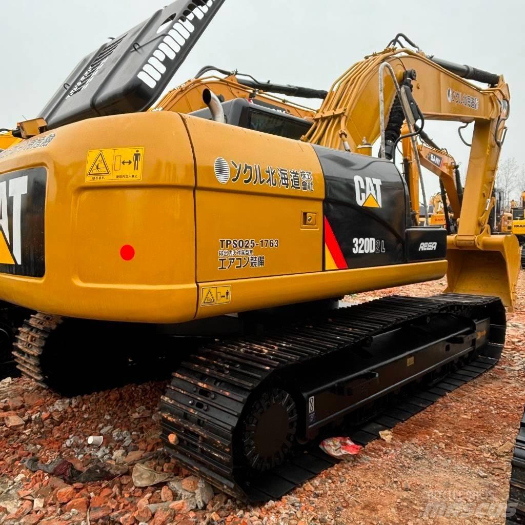 CAT 320 D Верижен екскаватор