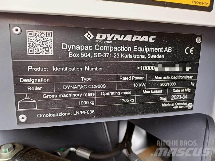 Dynapac CC900S Теглени вибрационни валяци
