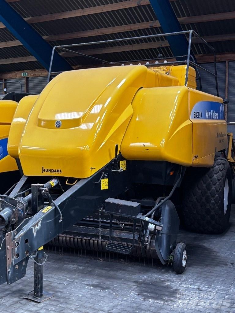 New Holland BB 9090 Балопреси квадратни
